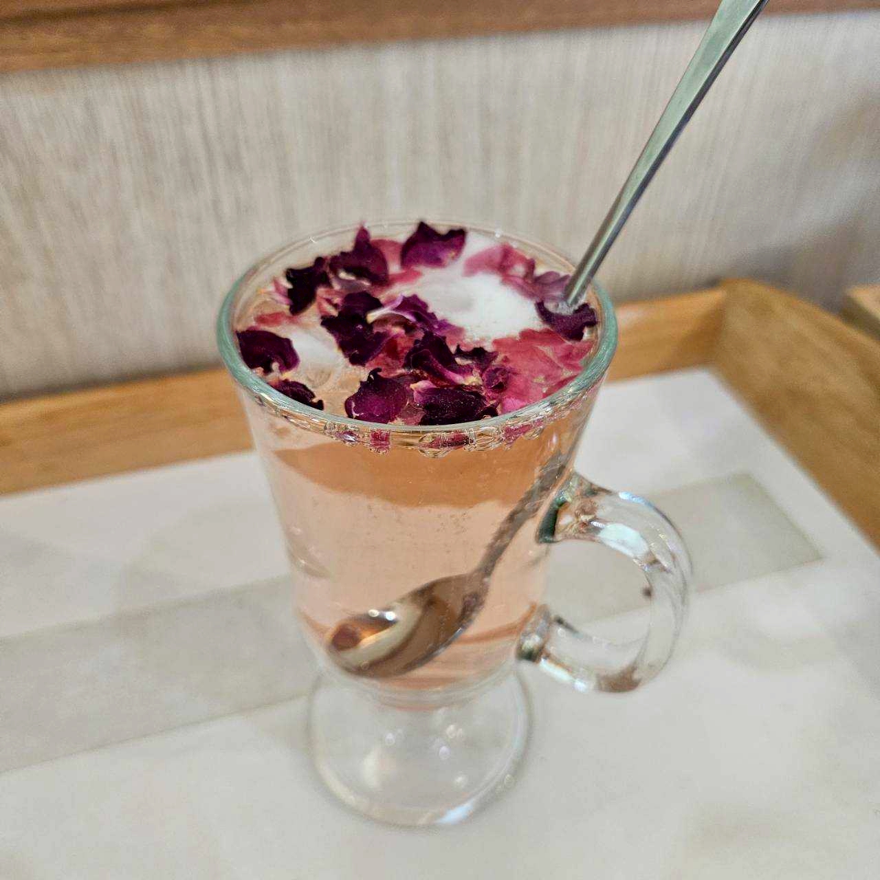 玫瑰花醋氣泡飲